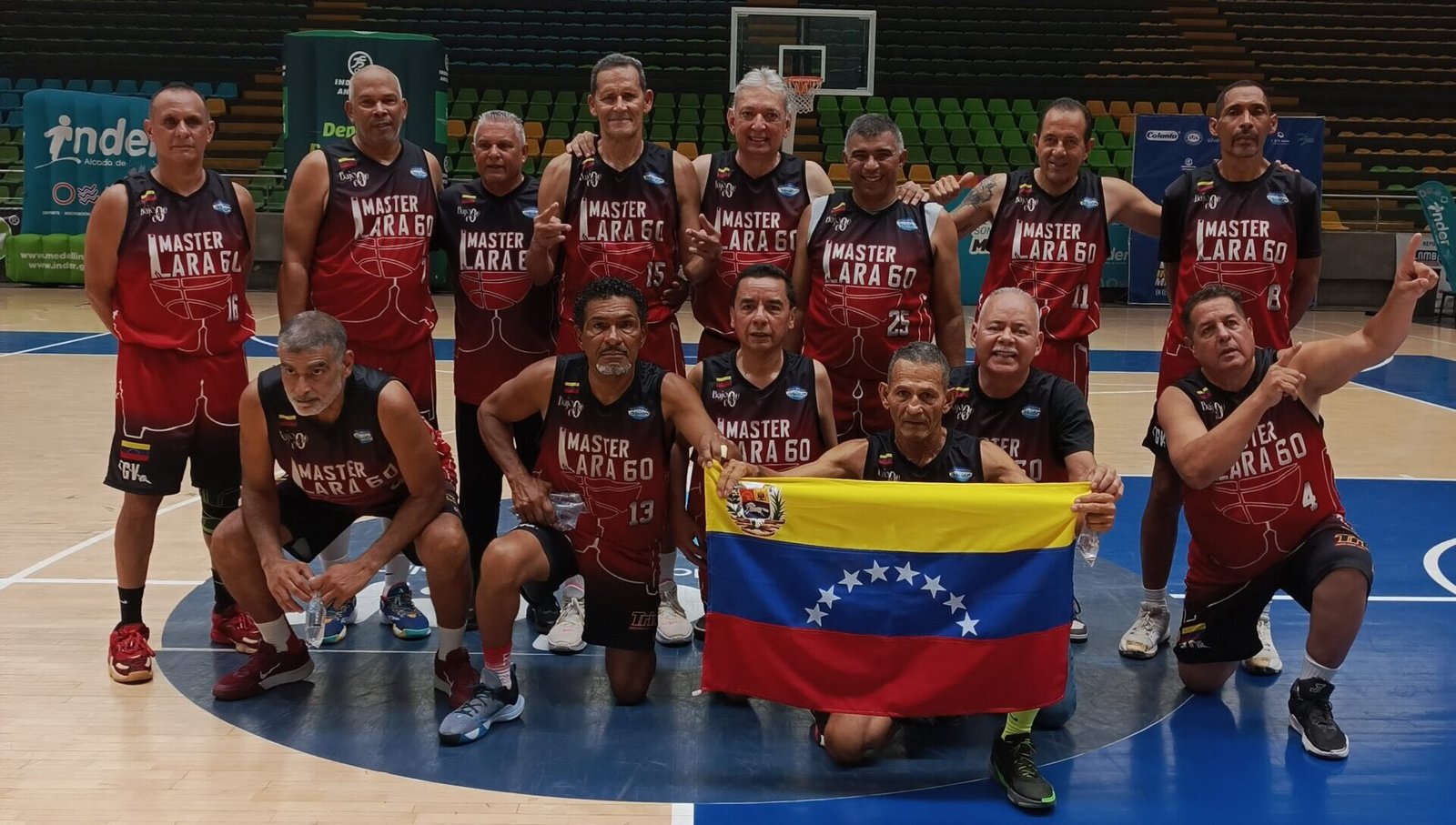 Lara Máster 60                                                                    Los Bicampeones de Medellín