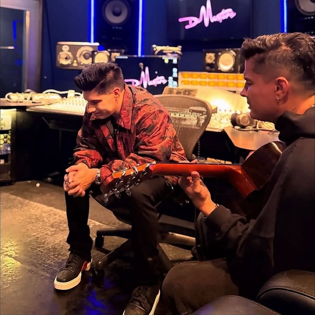 Chino Miranda FT Juan Miguel 