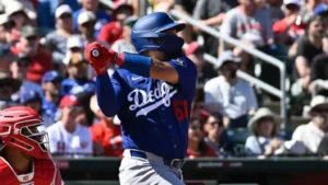 Eliézer Alfonzo Jr. vive un momento conmovedor tras su llamado a la MLB con los Dodgers